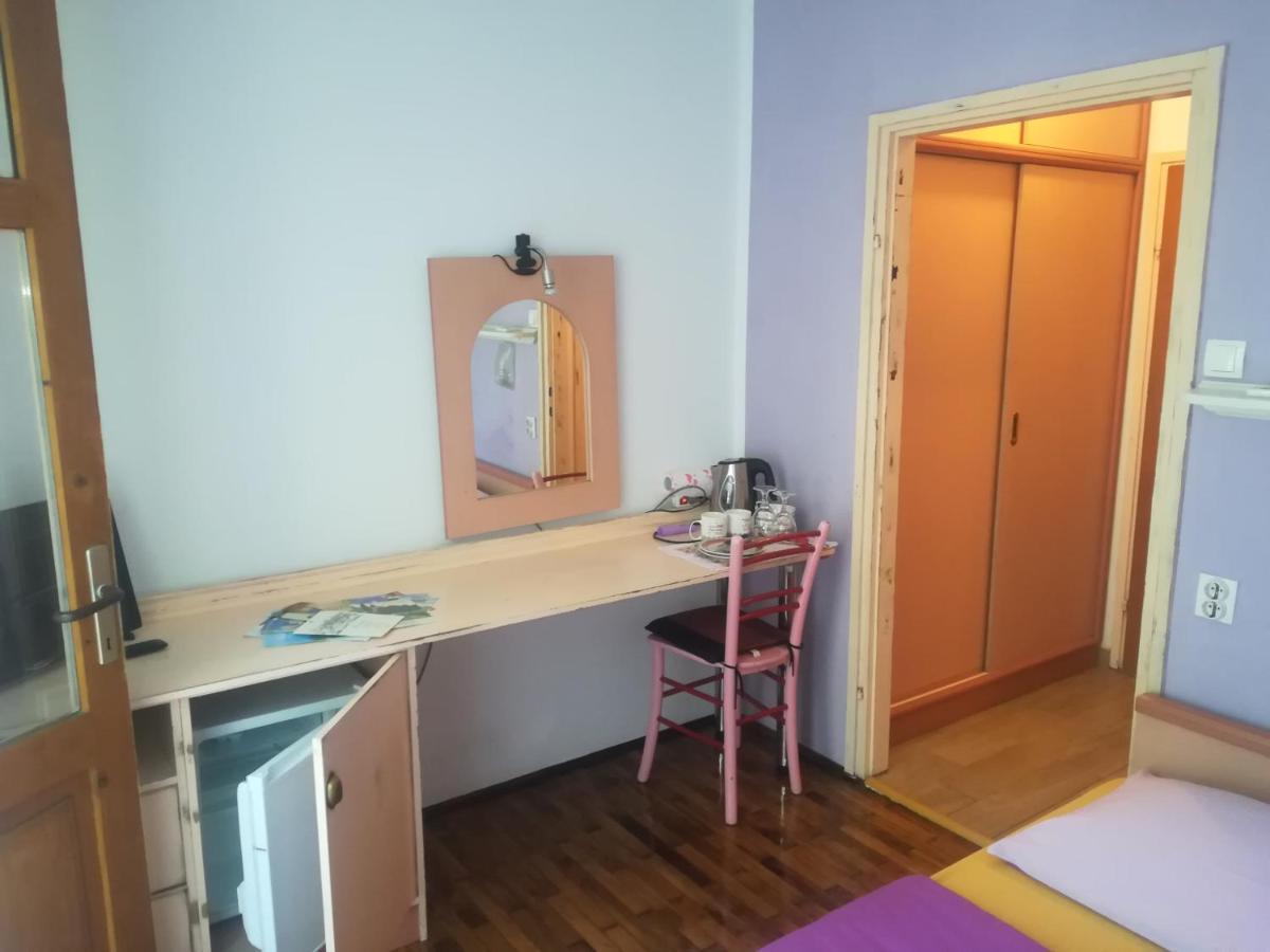 Romantic Room With Balcony لوفغان المظهر الخارجي الصورة